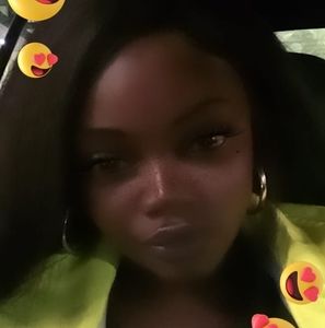 Meet your Posher, Keisha